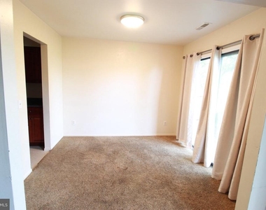 12 Coriander Drive - Photo Thumbnail 5