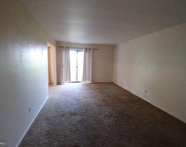 12 Coriander Drive - Photo Thumbnail 3