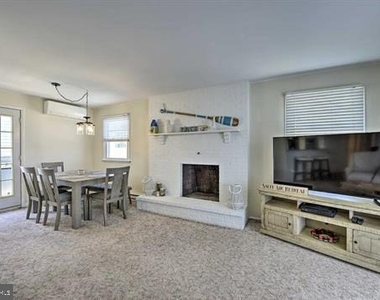 1106 E Evans Boulevard - Photo Thumbnail 6