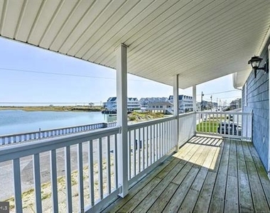 1106 E Evans Boulevard - Photo Thumbnail 4