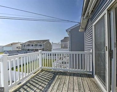 1106 E Evans Boulevard - Photo Thumbnail 17