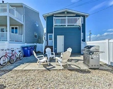 1106 E Evans Boulevard - Photo Thumbnail 17