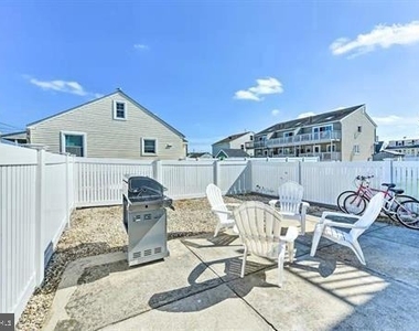 1106 E Evans Boulevard - Photo Thumbnail 18