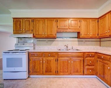 4529 Harpers Ferry Road - Photo Thumbnail 7