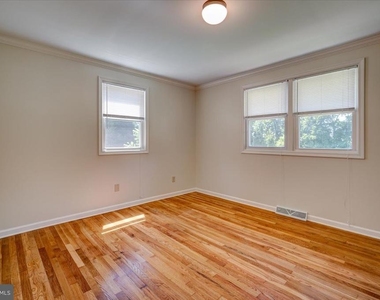 4529 Harpers Ferry Road - Photo Thumbnail 17