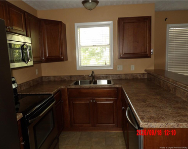 1022-1 Wood Creek Drive - Photo Thumbnail 11