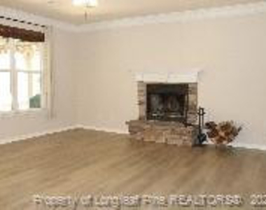 1266 Coachman Way - Photo Thumbnail 11