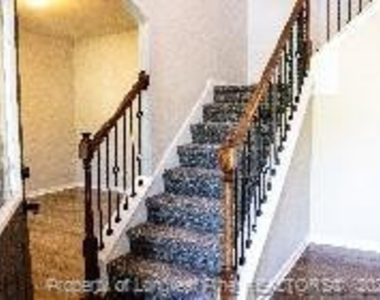 1266 Coachman Way - Photo Thumbnail 4
