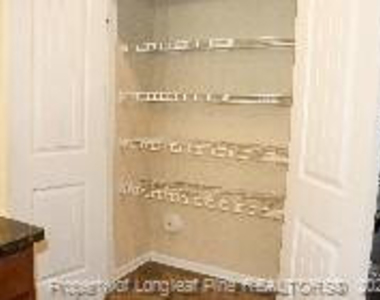 1266 Coachman Way - Photo Thumbnail 19
