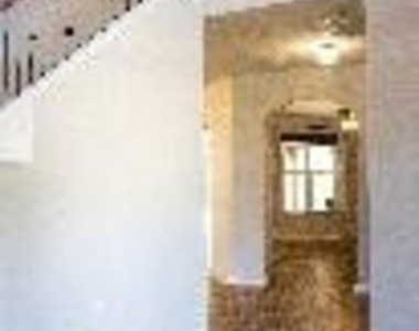 1266 Coachman Way - Photo Thumbnail 7