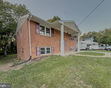 4612 Sharon Road - Photo Thumbnail 1