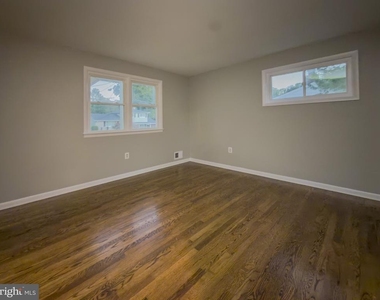 4612 Sharon Road - Photo Thumbnail 13