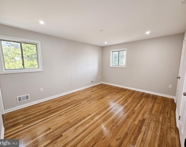 4904 Shopton Drive - Photo Thumbnail 31