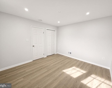 4904 Shopton Drive - Photo Thumbnail 11