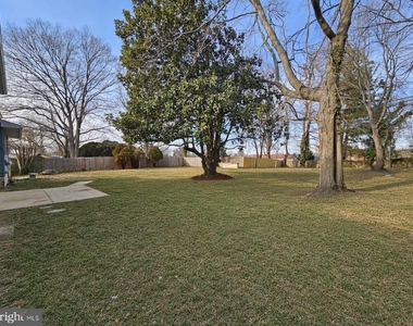 4904 Shopton Drive - Photo Thumbnail 54