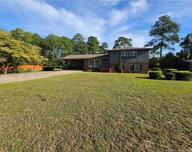 112 Chloe Drive - Photo Thumbnail 1