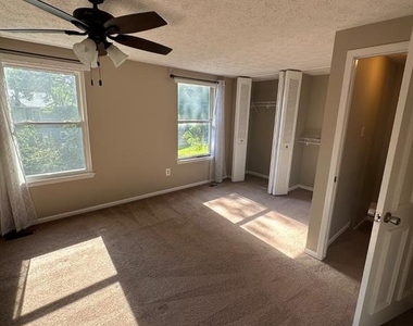15411 Norwalk Court - Photo Thumbnail 20
