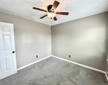 4206 Buckhurst Drive - Photo Thumbnail 12