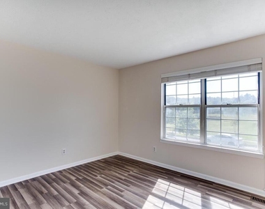 12725 Hillmeade Station Drive E - Photo Thumbnail 20