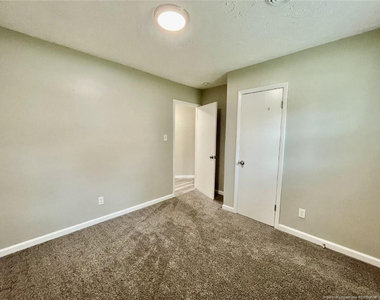 6405 Lorell Court - Photo Thumbnail 1