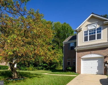 6035 Grenfell Loop - Photo Thumbnail 1