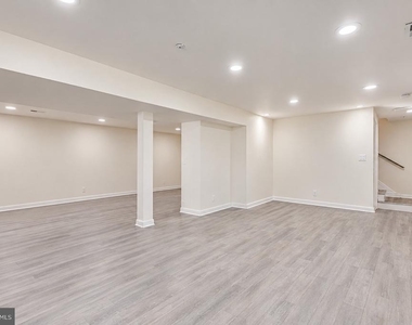 3107 La Dova Way - Photo Thumbnail 23