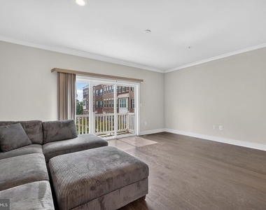 4713 Cherokee Street - Photo Thumbnail 16