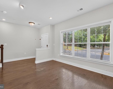 4713 Cherokee Street - Photo Thumbnail 14