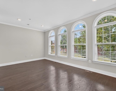 4713 Cherokee Street - Photo Thumbnail 17