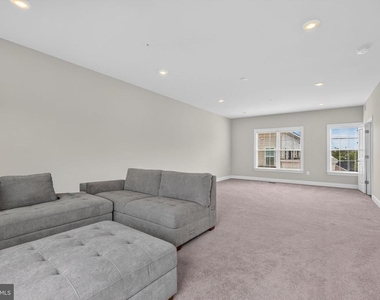 4713 Cherokee Street - Photo Thumbnail 34