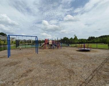 1237 Commack Drive - Photo Thumbnail 30