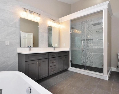 5507 Edson Lane - Photo Thumbnail 3