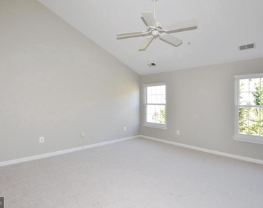5507 Edson Lane - Photo Thumbnail 24