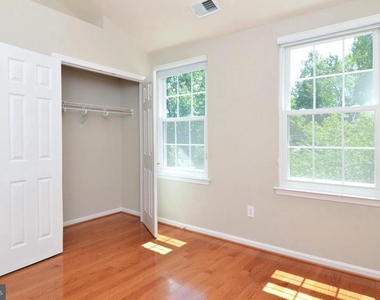 5507 Edson Lane - Photo Thumbnail 32