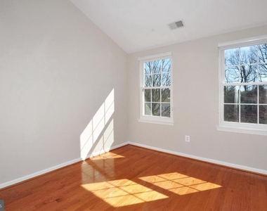 5507 Edson Lane - Photo Thumbnail 28
