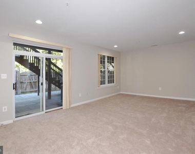 5507 Edson Lane - Photo Thumbnail 35