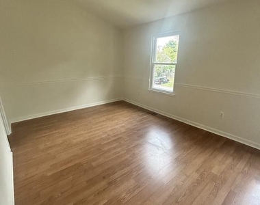 9536 Melrose Square Way - Photo Thumbnail 12