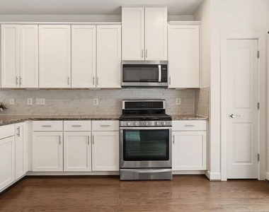 9824 Fields Road - Photo Thumbnail 2