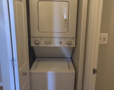 4801 Fairmont Avenue - Photo Thumbnail 6