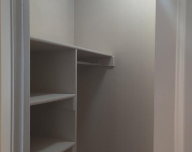 4801 Fairmont Avenue - Photo Thumbnail 12