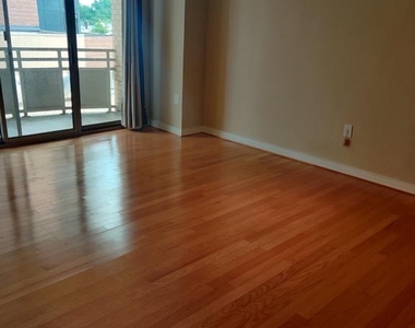 4801 Fairmont Avenue - Photo Thumbnail 2