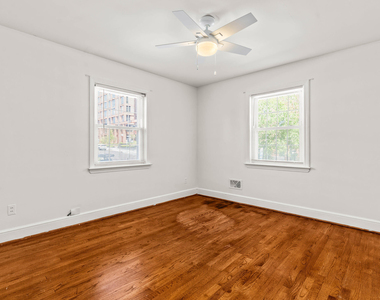 120 Cox Avenue - Photo Thumbnail 9