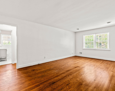 120 Cox Avenue - Photo Thumbnail 2