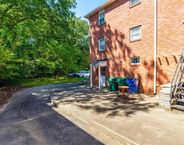 120 Cox Avenue - Photo Thumbnail 24