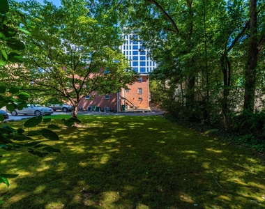 120 Cox Avenue - Photo Thumbnail 30