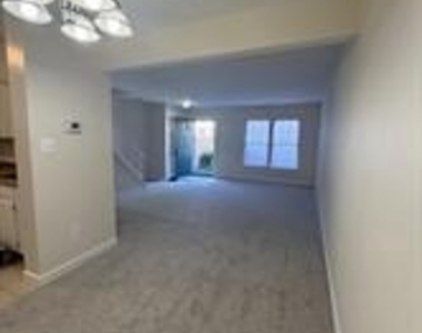 4118 Peppertree Lane - Photo Thumbnail 12