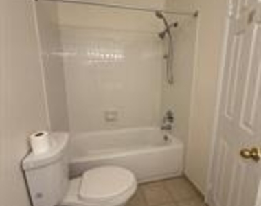4118 Peppertree Lane - Photo Thumbnail 17