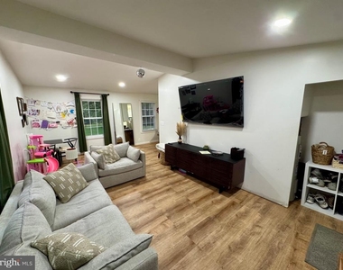 24712 Etchison Drive - Photo Thumbnail 3