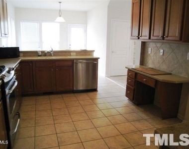 2110 Addenbrock Drive - Photo Thumbnail 2