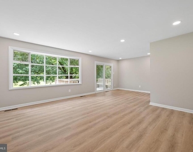 12408 W Old Baltimore Road W - Photo Thumbnail 5